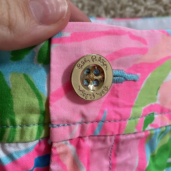 Lilly Pulitzer Floral Shorts - Picture 4 of 4